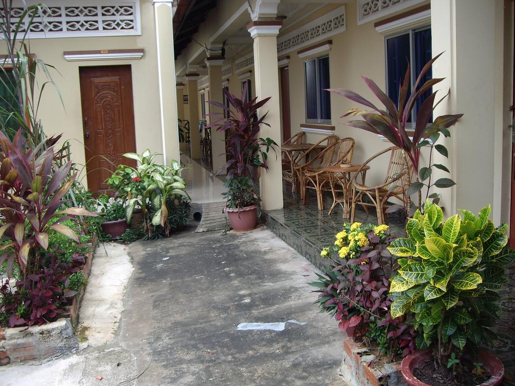 Sinan Guesthouse Σίχανουκβιλ Εξωτερικό φωτογραφία