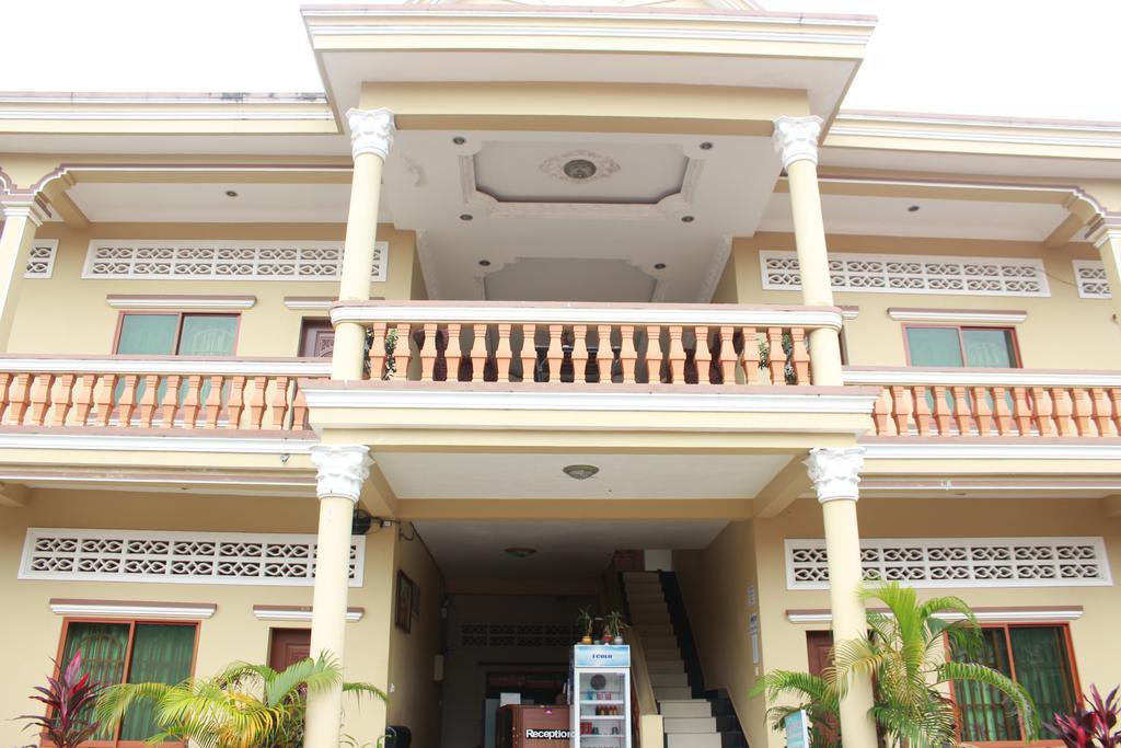 Sinan Guesthouse Σίχανουκβιλ Εξωτερικό φωτογραφία